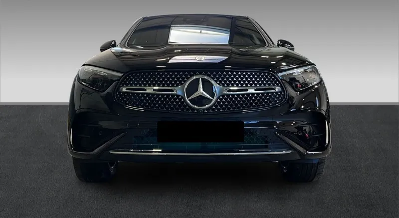 Mercedes-Benz GLC 300 dе Coupe 4Matic =AMG= Distronic/Panora Image 1