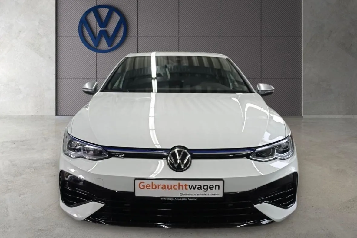 VOLKSWAGEN Golf 2.0 TSI R DSG 4Motion Image 3